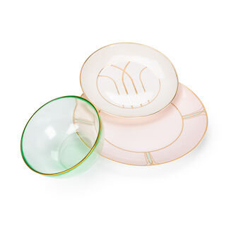 La Mesa pink porcelain/glass 18 pc dinner set