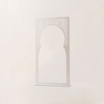 تحفة ديكور رمضاني معدن باللون الأبيض من هومز 38*10*70 سم image number 0