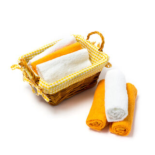 6 Pcs Cotton Face Towels Packed In Trapezoidal Willow Basket With Handle 30X30 Cm , 27G
