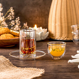 طقم شاي وقهوة 18 قطعة بطبقة مزدوجة,  تصميم الخط العربي لون ذهبي